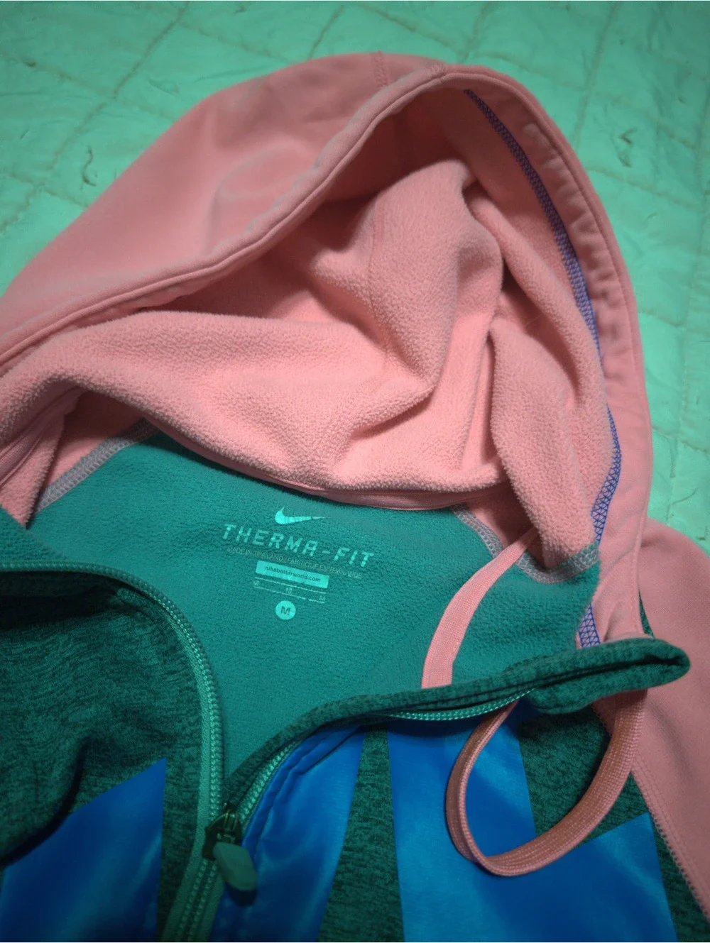 Nike Therma-Fit Pink and Gray Full Zip Hoodie Sweatshirt Medium